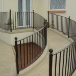 http://www.torbaysteelfabrications.co.uk/sites/default/files/galleria-gallery-images/Curved%20ramp%20balustrade%20-%20Paignton.jpg
